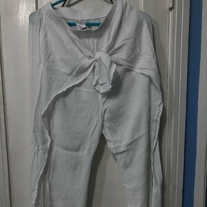Kona Sol White Tie-Front Pants